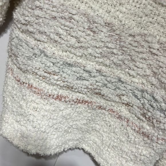 NWT Hippie Rose Ivory  Striped Sweater Medium Style PF9S20698 - Picture 16 of 17